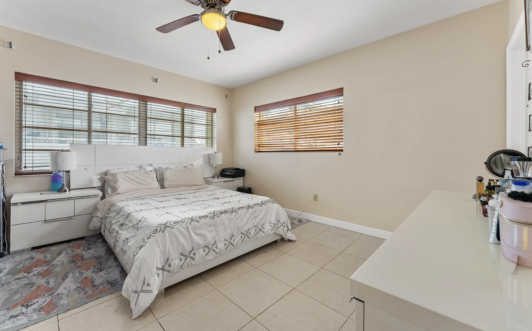 Newly Renovated 2-Bedroom Condo for Rent