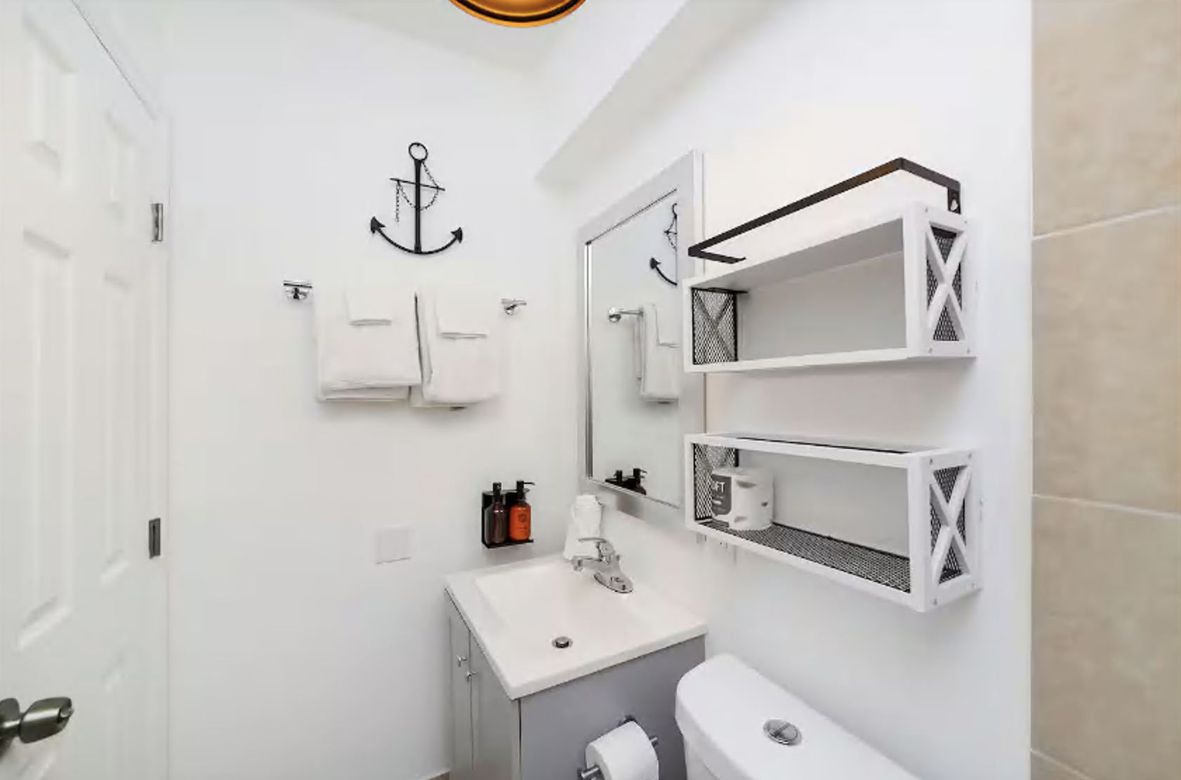 Cozy 1 Bed / 1 Bath Private Unit – Miami Beach
